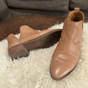 Skin tone Lucky Brand booties. Good condition